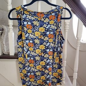 NWT Aventura top, S.